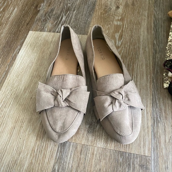 Torrid slip on loafer pointy toed tie detail shoes 10ww - Picture 1 of 8
